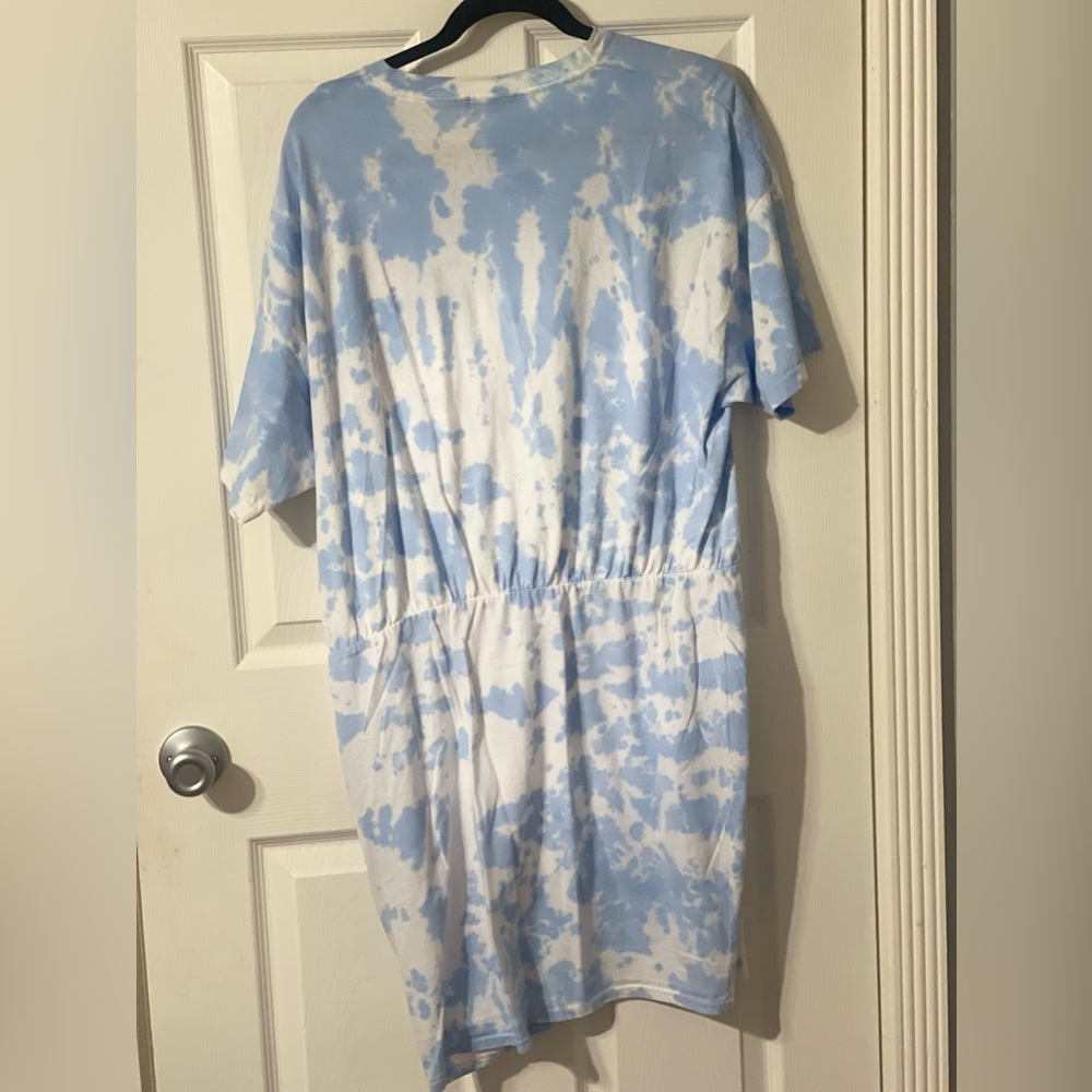 Pretty little thing Cloud Dress